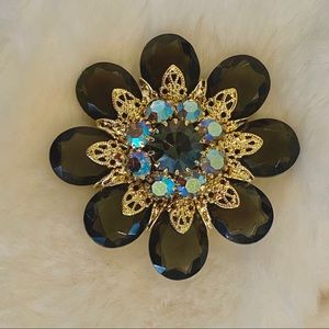 Vintage Flower Brooch